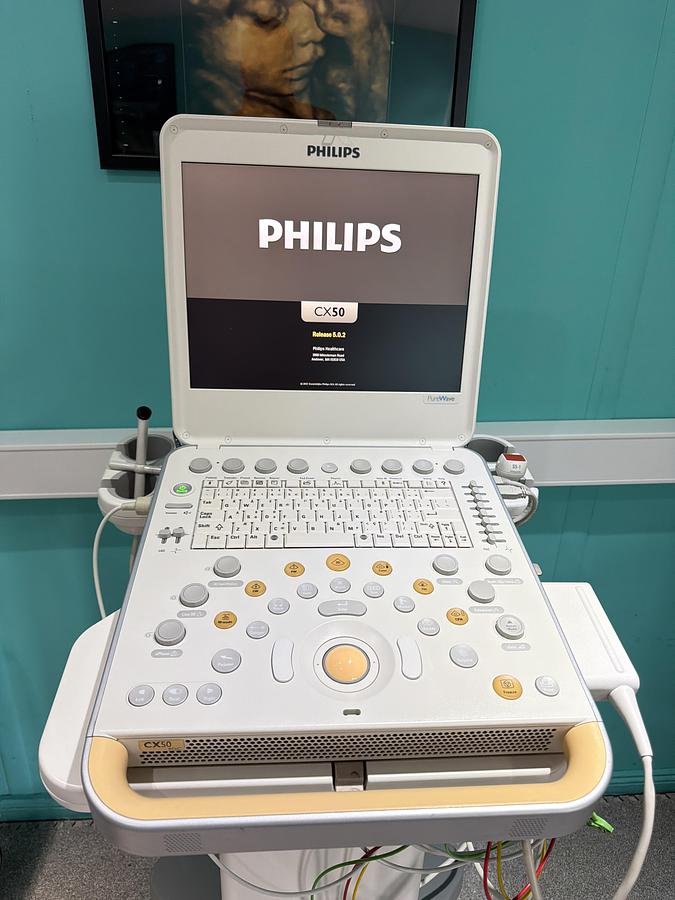 Gebraucht Philips CX50 Ultraschallgerät mit Sonde S5-1 auf Trolley