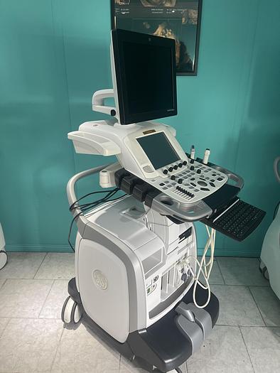 Gebraucht GE Vivid E9 XDClear Ultraschallgerät mit 2 Sonden