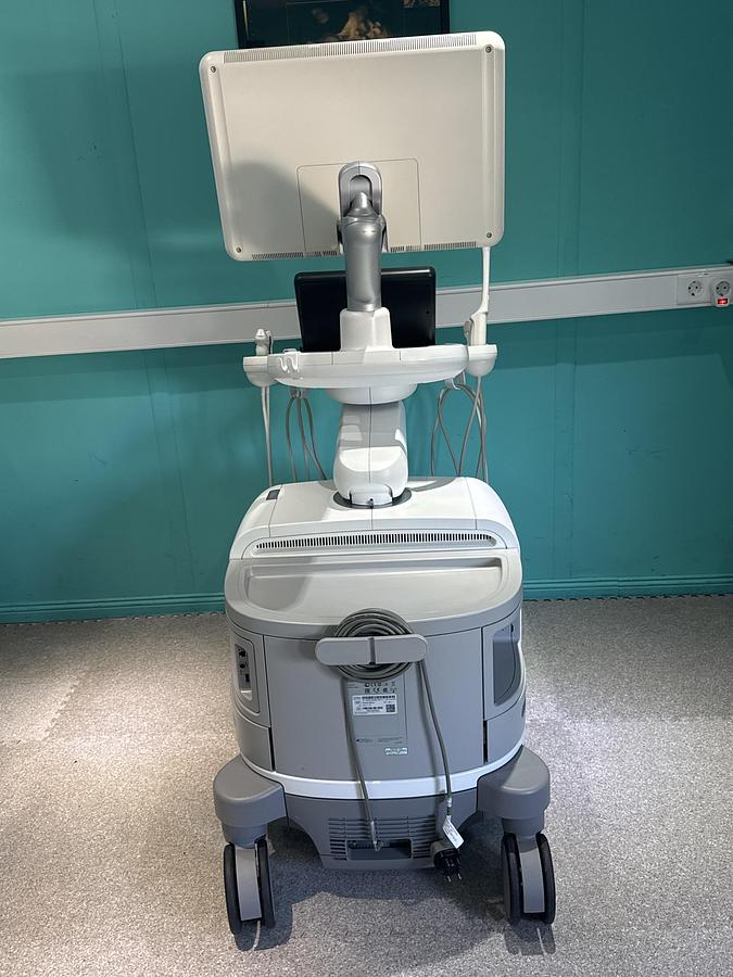 Gebraucht Philips Epiq 5G Ultraschallgerät mit drei Sonden