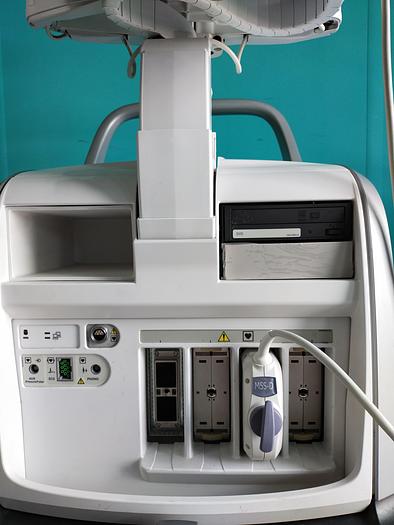 Gebraucht GE Vivid E9 Ultraschallgerät mit MS5-D Kardiosonde