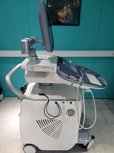 Gebraucht GE Voluson E8 BT13.5 Ultraschallgerät mit drei Sonden