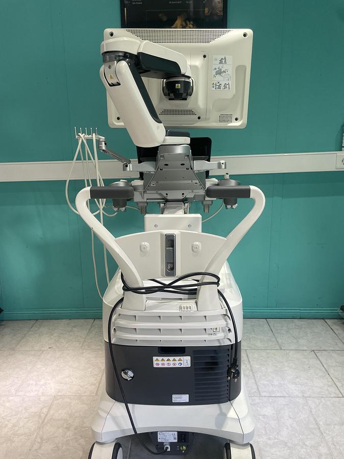 Gebraucht Hitachi ALOKA Arietta 850 Ultraschallgerät mit zwei Sonden und Drucker