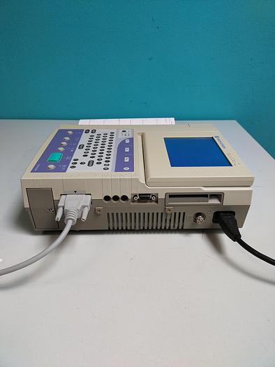 Gebraucht NIHON KOHDEN Cardiofax EKG-Gerät