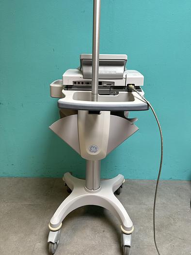 Gebraucht GE MAC 3500 EKG-Gerät auf Trolley