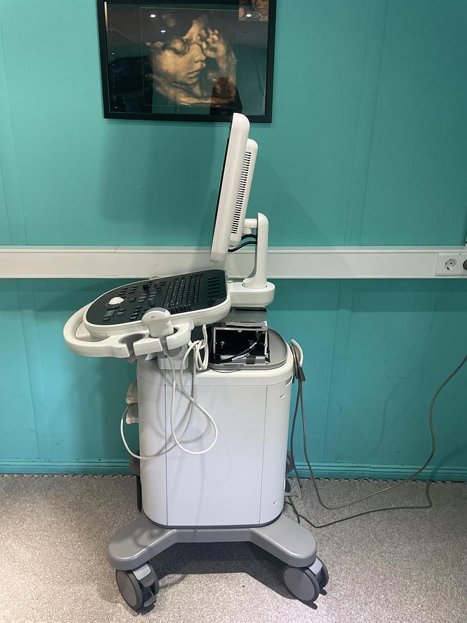 Gebraucht Philips HD5 Ultraschallgerät mit zwei Sonden und Drucker