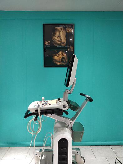 Gebraucht GE  Vivid S5  Ultraschallgerät auf Trolley mit 2 Sonden und EKG Kabel