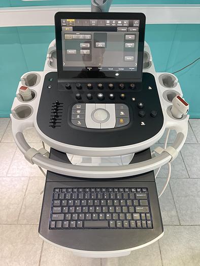 Used Philips EPIQ 5G Ultraschallgerät mit zwei Sonden