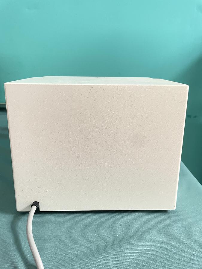 Used Pluggo Clinicon Decapper / automatischer Deckel Entferner