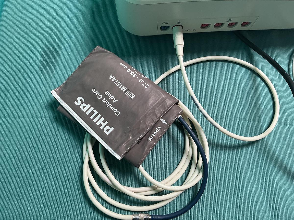 Gebraucht Philips Avalon FM30 Fetalmonitor CTG-Gerät