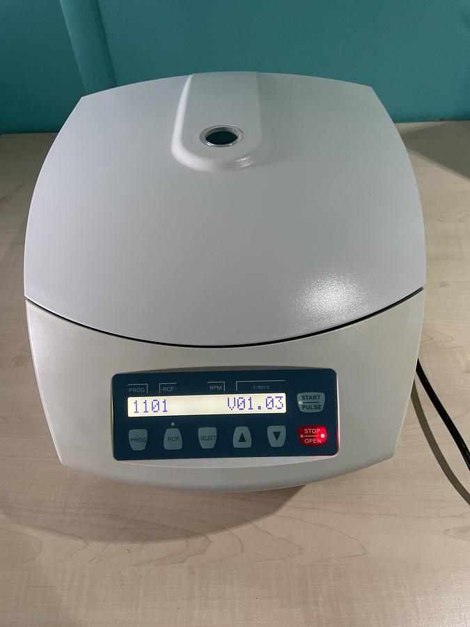 Gebraucht HETTICH EBA 280 Tischzentrifuge für Blut und Urinproben