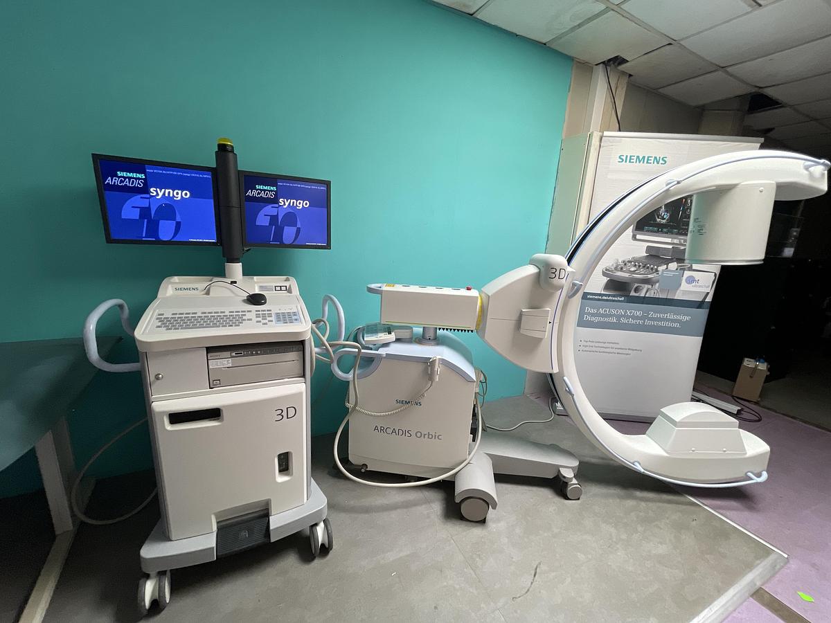 Used Siemens Arcadis Orbic 3D Mobiles 3D-C-Bogen-System