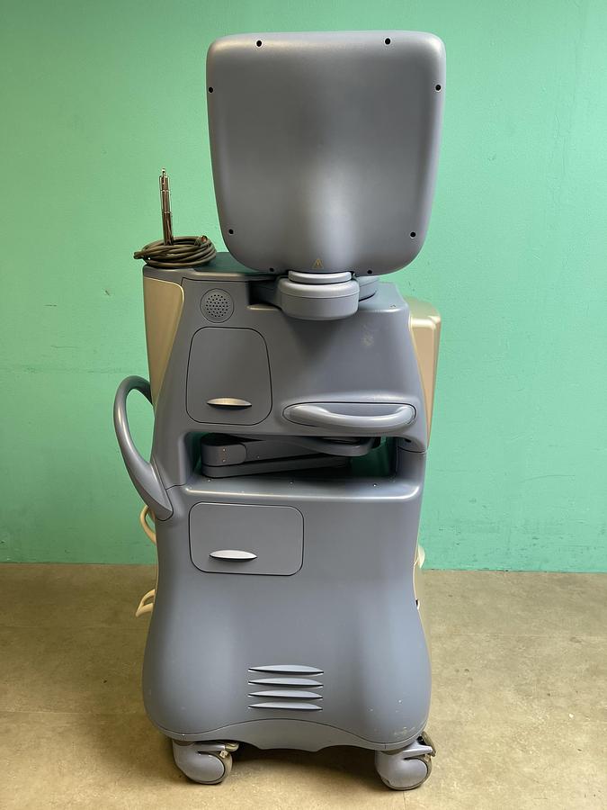 Used Alcon INFINITI® Vision System chirurgisches Gerät