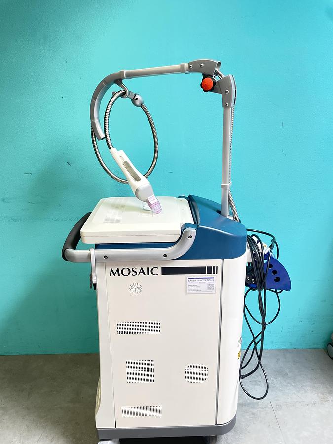 Gebraucht Lutronic Mosaic Class IV Glass Fiber Laser