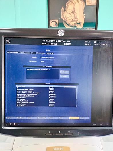 Gebraucht GE Vivid E9 Ultraschallgerät mit MS5-D Kardiosonde