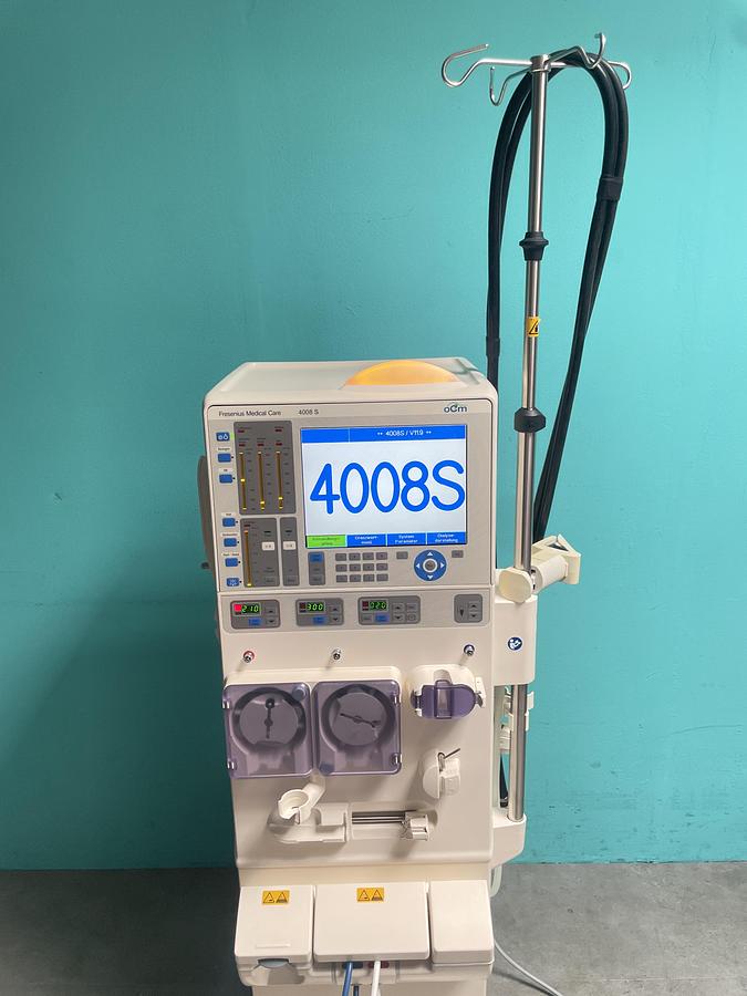 Used Fresenius Medical Care 4008S Dialysegerät