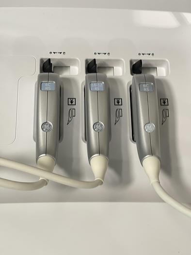 Gebraucht GE Versana Premier Ultraschallgerät mit drei Sonden