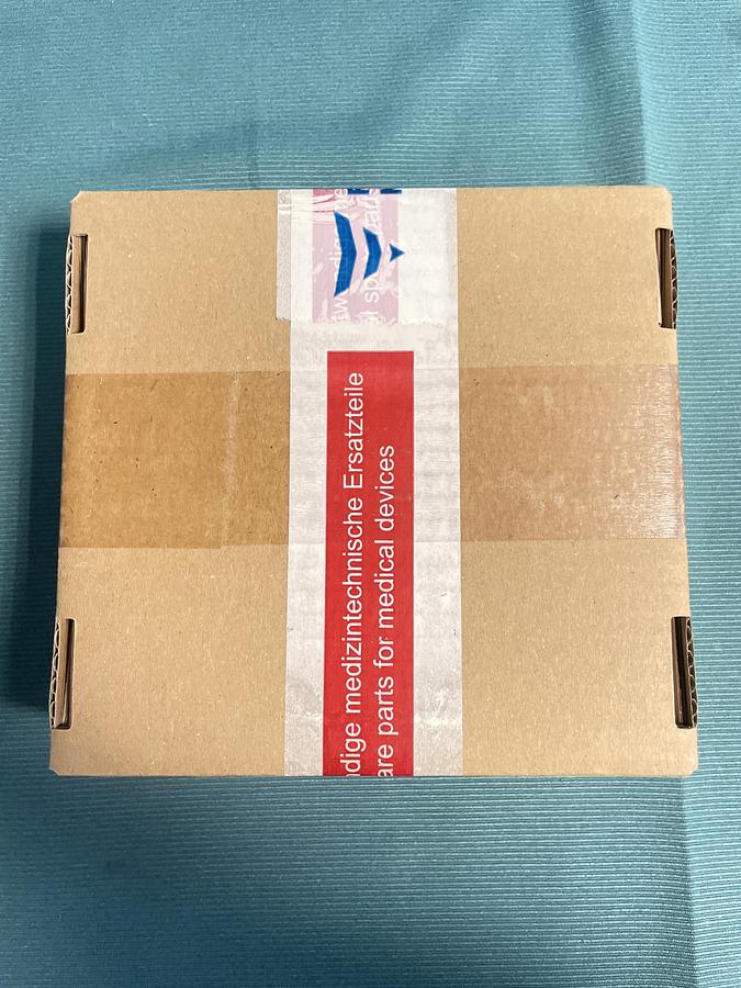 Fresenius Medical Care Abdeckhaube für die Konzentratebene