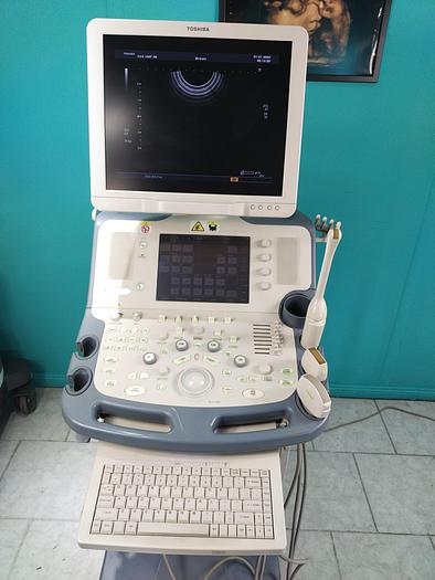 Gebraucht Toshiba Xario Ultraschal Gerät mit drei Sonde