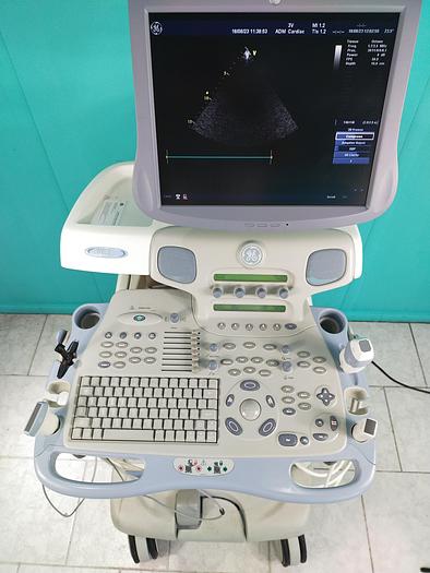 Gebraucht GE Vivid 7 Ultraschallgerät mit Konvex ,Linear ,Sektor Sonde