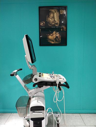 Gebraucht GE  Vivid S5  Ultraschallgerät auf Trolley mit 2 Sonden und EKG Kabel