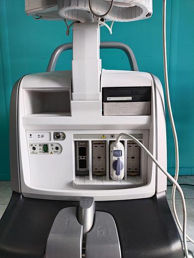 Gebraucht GE Vivid E9 Ultraschallgerät mit MS5-D Kardiosonde