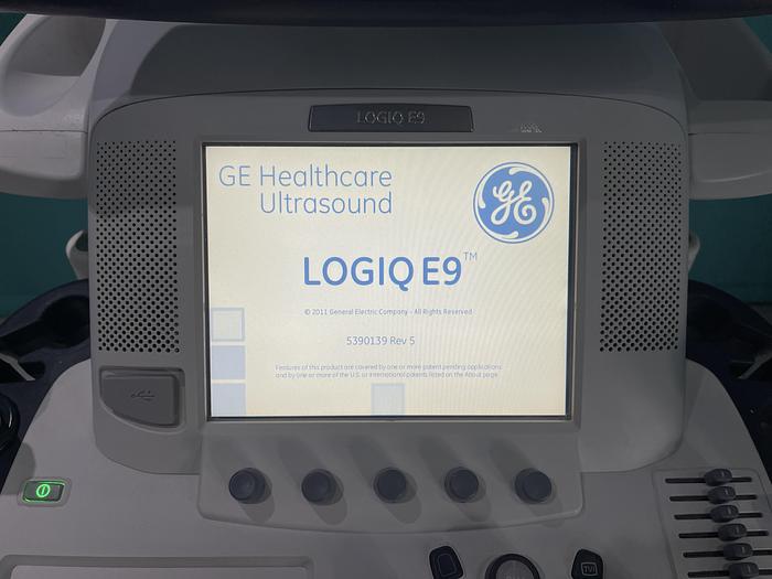 Gebraucht GE LOGIQ E9 Ultraschallgerät mit 2 Sonden und Drucker 