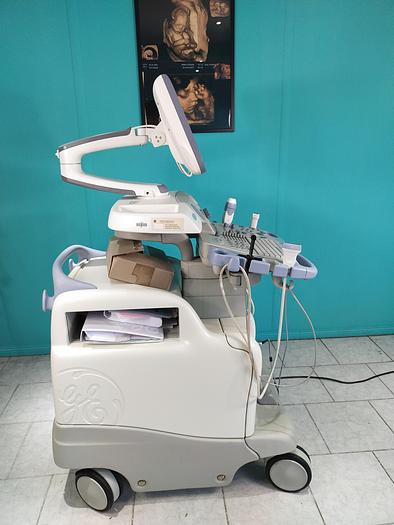 Gebraucht GE Vivid 7 Ultraschallgerät mit Konvex ,Linear ,Sektor Sonde