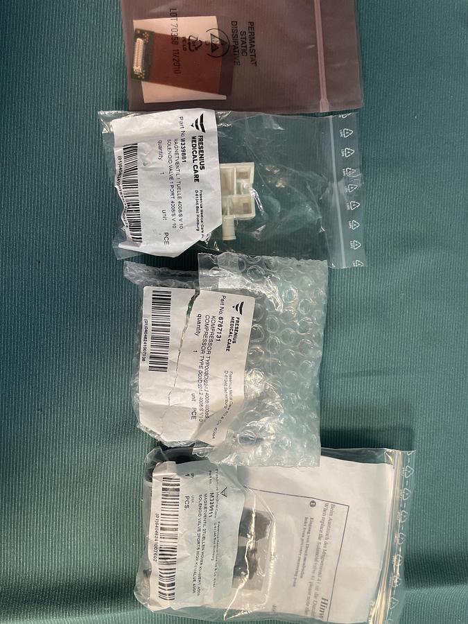 Fresenius Medical Care viele Ersatzteile für 4008 und 4008S 