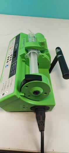 D'occasion Fresenius Vial  Pilote A2 IEC Infusionsspritzenpumpe