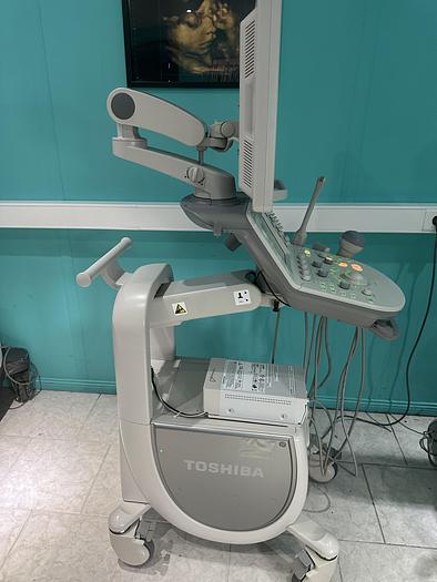 Used Toshiba Xario 200 Ultraschallgerät mit drei Sonden und Drucker 