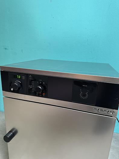 Used Memmert BE 400 Trockenschrank