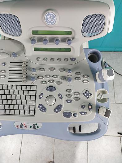 Gebraucht GE Vivid 7 Ultraschallgerät mit Konvex ,Linear ,Sektor Sonde
