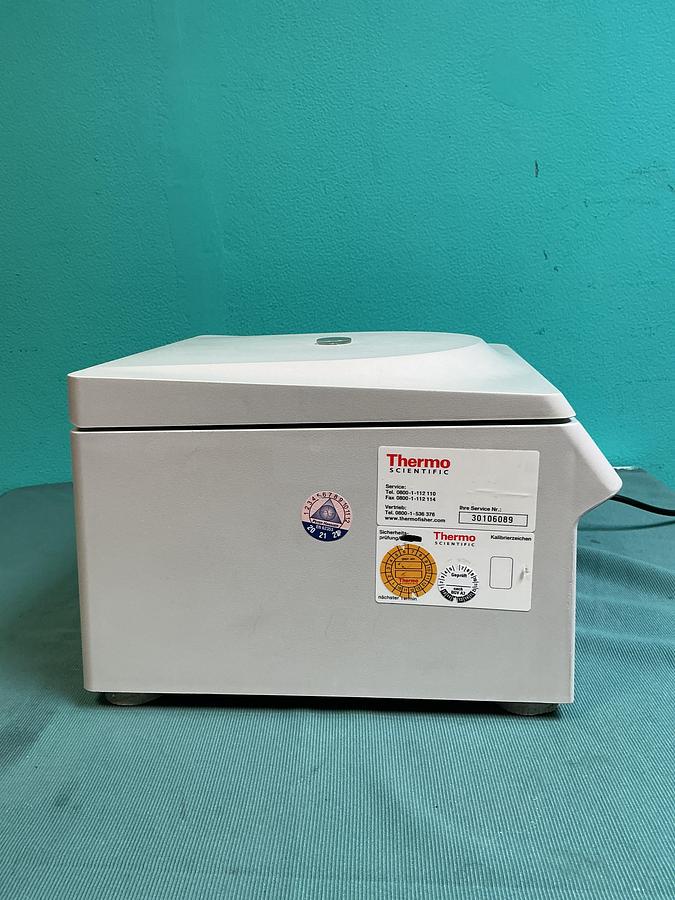 Gebraucht Eppendorf Centrifuge 5417C Mikrozentrifuge
