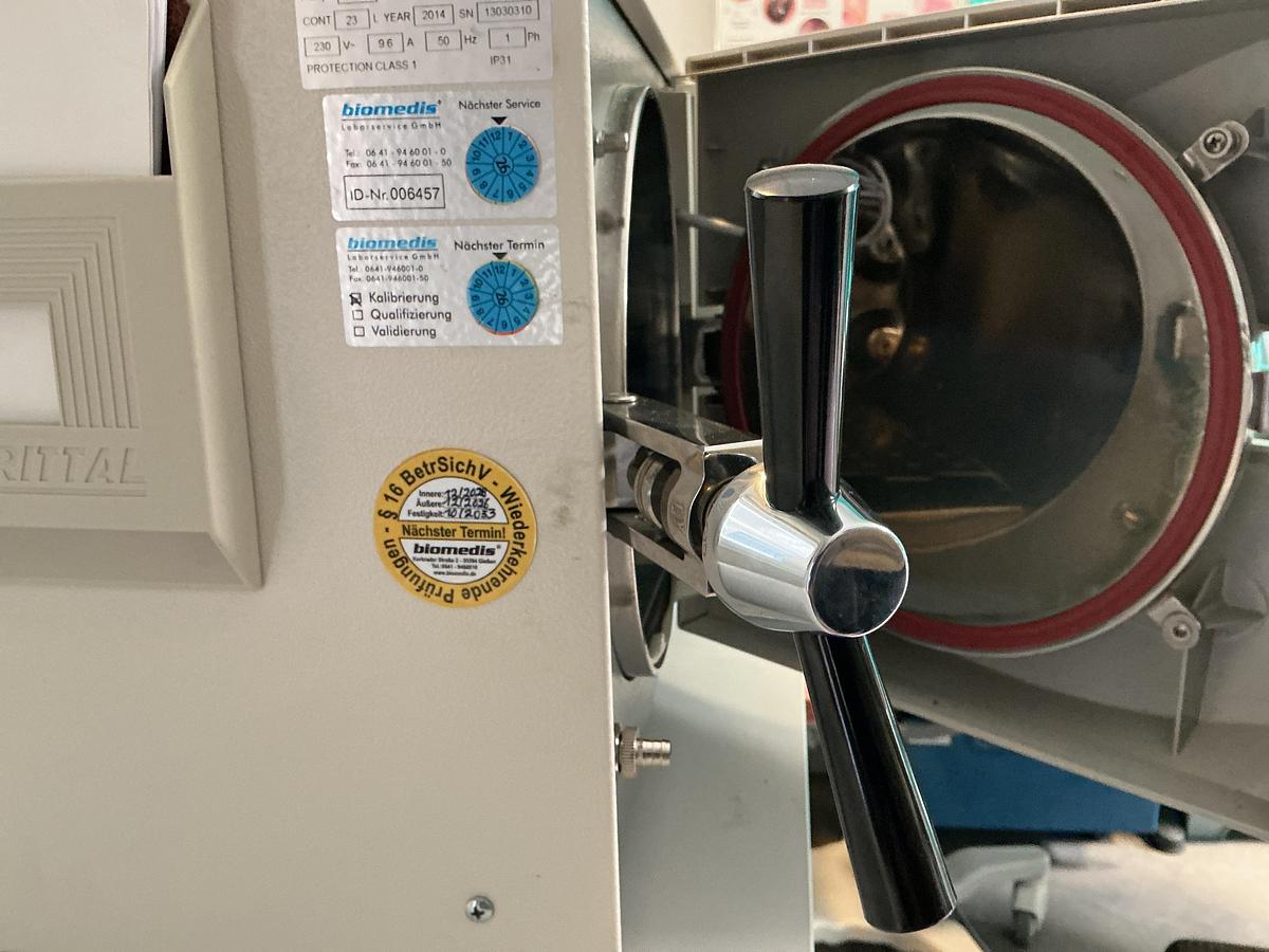 Gebraucht Tuttnauer 2540 Dampfsterilisator