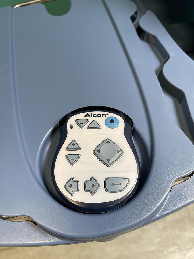 Used Alcon INFINITI® Vision System chirurgisches Gerät