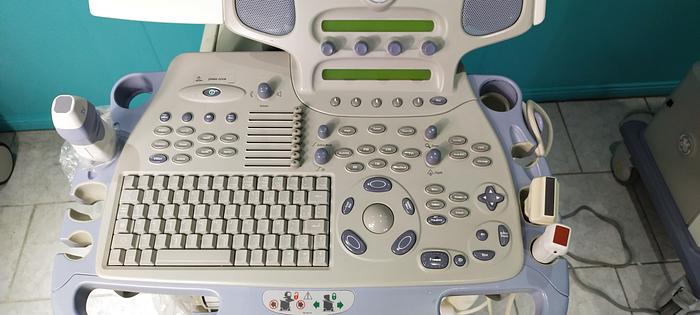 Gebraucht GE Vivid 7 Ultraschallgerät