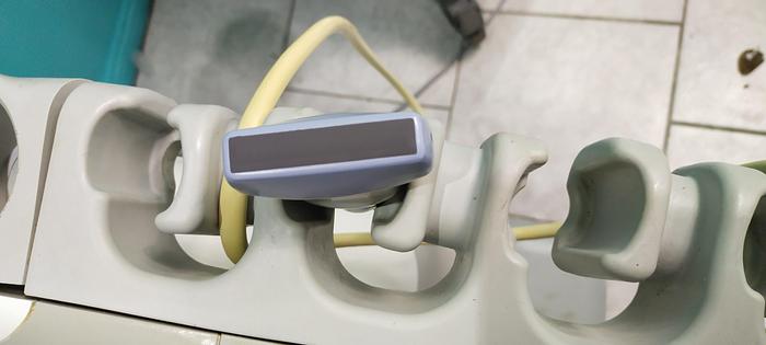 Gebraucht GE Logiq 7 Ultraschallgerät mit 2 Sonden, DVD Laufwerk und Drucker