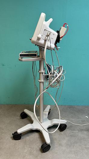 Gebraucht GE Dash 4000 Patientenmonitor auf Trolley