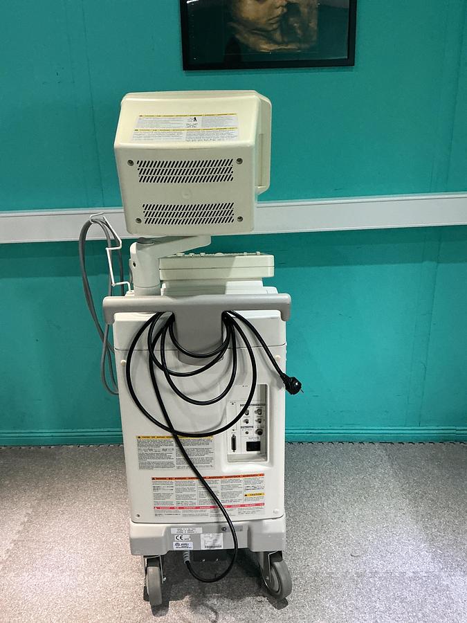 Gebraucht GE Logiq a 200 Ultraschallgerät mit zwei Sonden