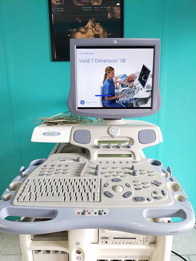 Gebraucht GE Vivid 7 Ultraschallgerät Dimension´08 mit 4D echo ,TEE Sonde ,Linear ,Sector