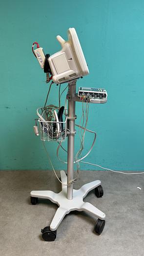 Gebraucht GE Dash 4000 Patientenmonitor auf Trolley