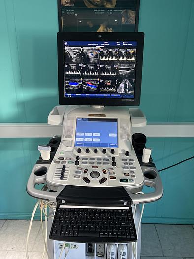 Gebraucht GE Vivid E9 XDclear Ultraschallgerät mit zwei Sonden und Drucker