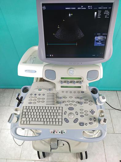 Gebraucht GE Vivid 7 Ultraschallgerät mit Konvex ,Linear ,Sektor Sonde