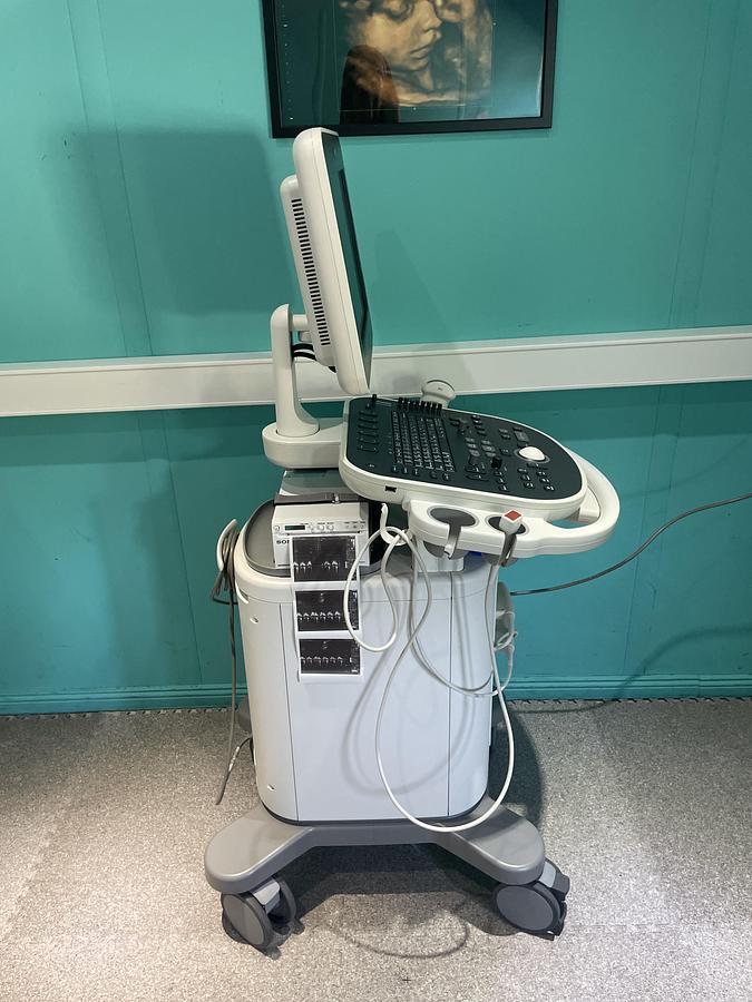Gebraucht Philips HD5 Ultraschallgerät mit zwei Sonden und Drucker
