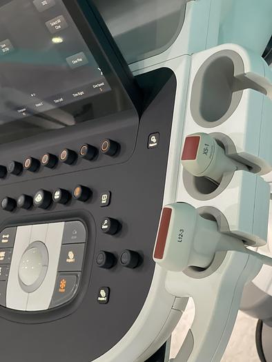 Used Philips EPIQ 5G Ultraschallgerät mit zwei Sonden