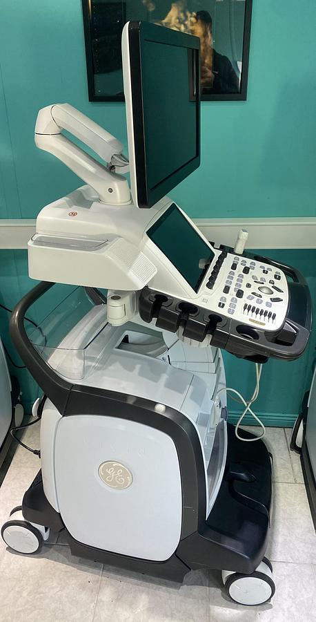 Gebraucht GE Vivid E95 V204 Ultraschallgerät mit M5Sc-D Kardiosonde