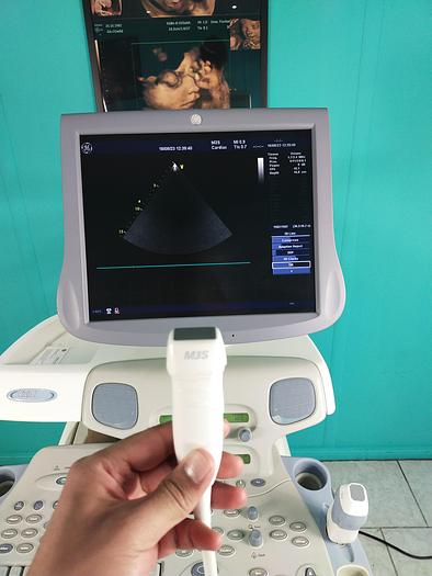 Gebraucht GE Vivid 7 Ultraschallgerät mit Konvex ,Linear ,Sektor Sonde