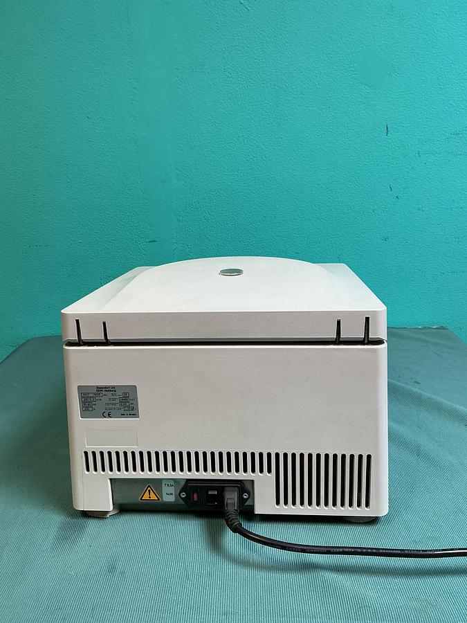 Gebraucht Eppendorf Centrifuge 5417C Mikrozentrifuge