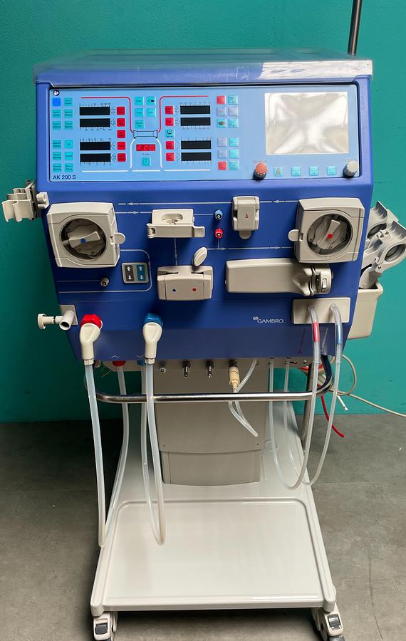 Used Gambro AK200 S Dialysegerät