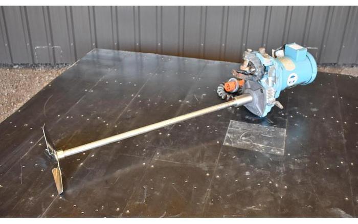 D'occasion USED CHEMINEER, CLAMP-ON MIXER, 1 HP